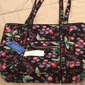 Vera Bradley iconic small tote